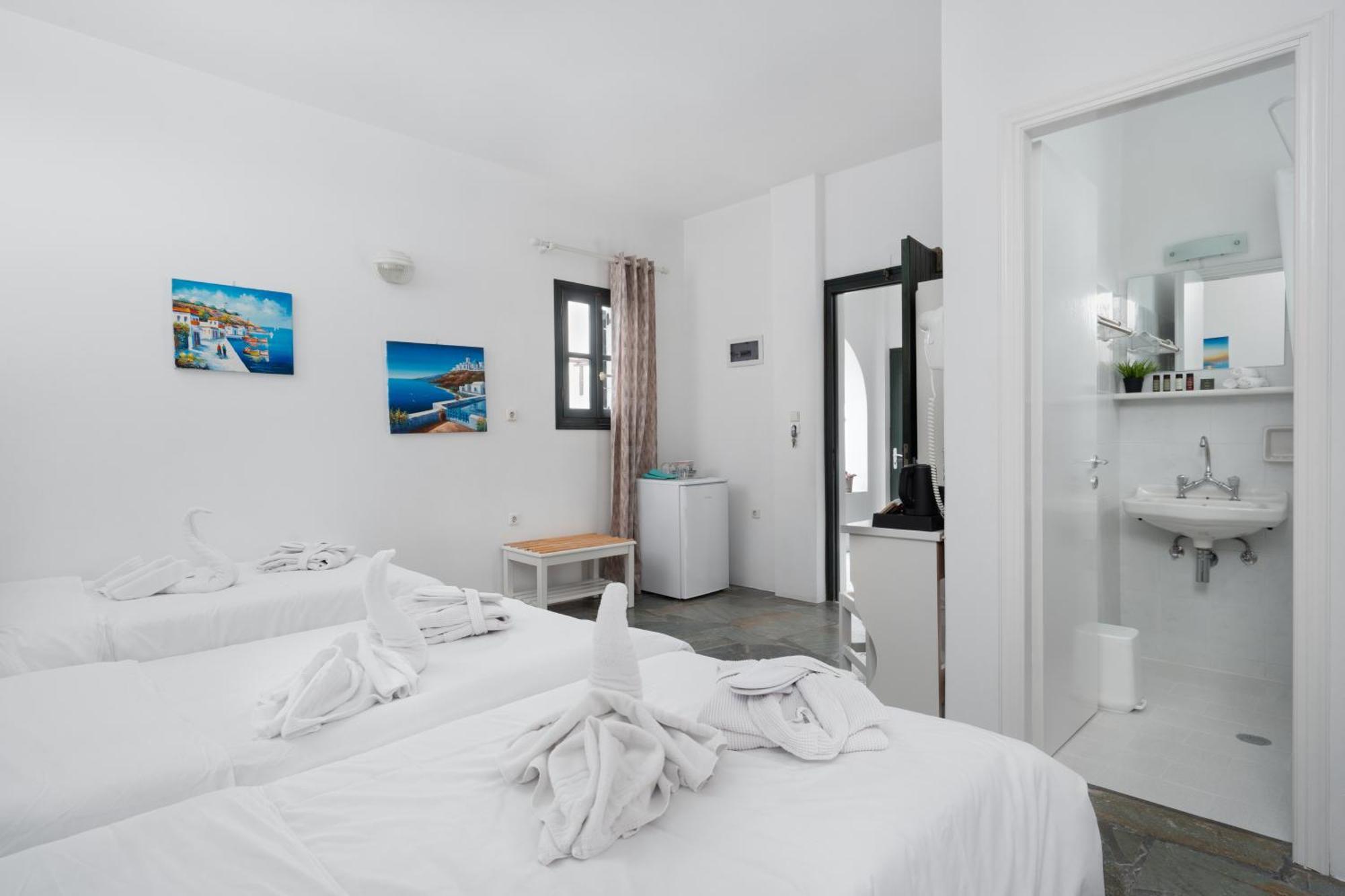 Eleni Rooms Páros Exteriör bild