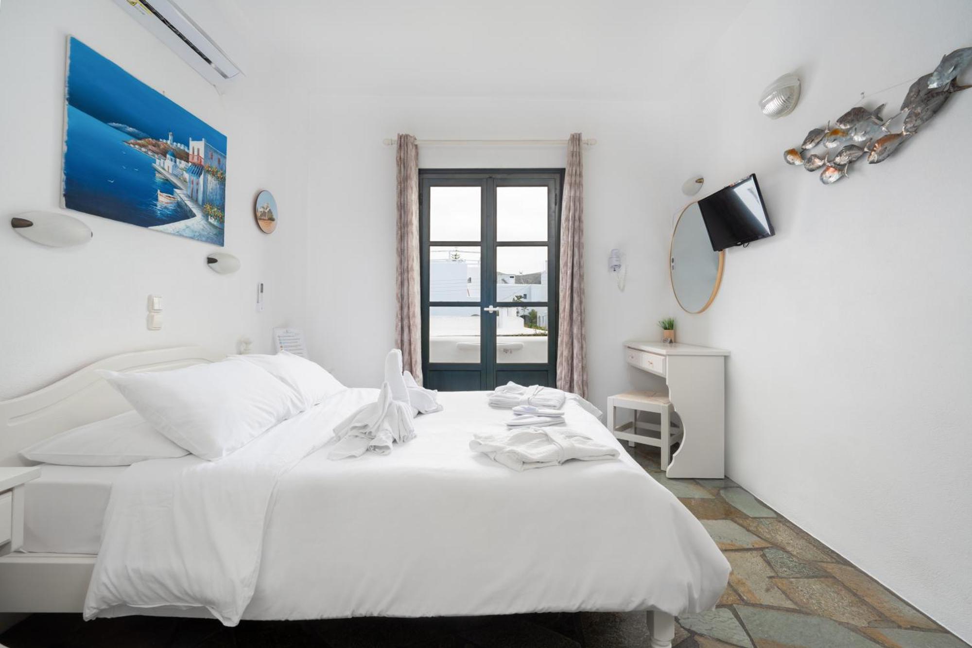 Eleni Rooms Páros Exteriör bild